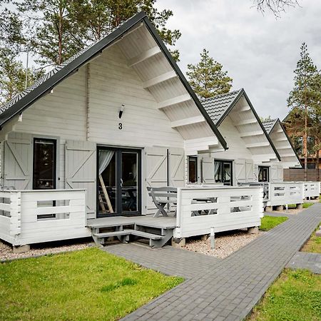 Villa Skrawek Nieba Borsk Extérieur photo