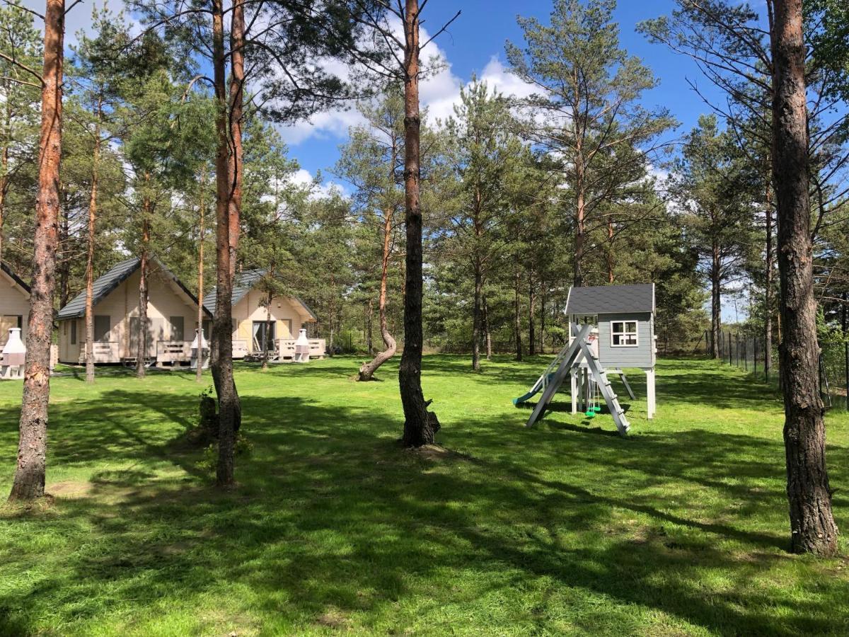 Villa Skrawek Nieba Borsk Extérieur photo