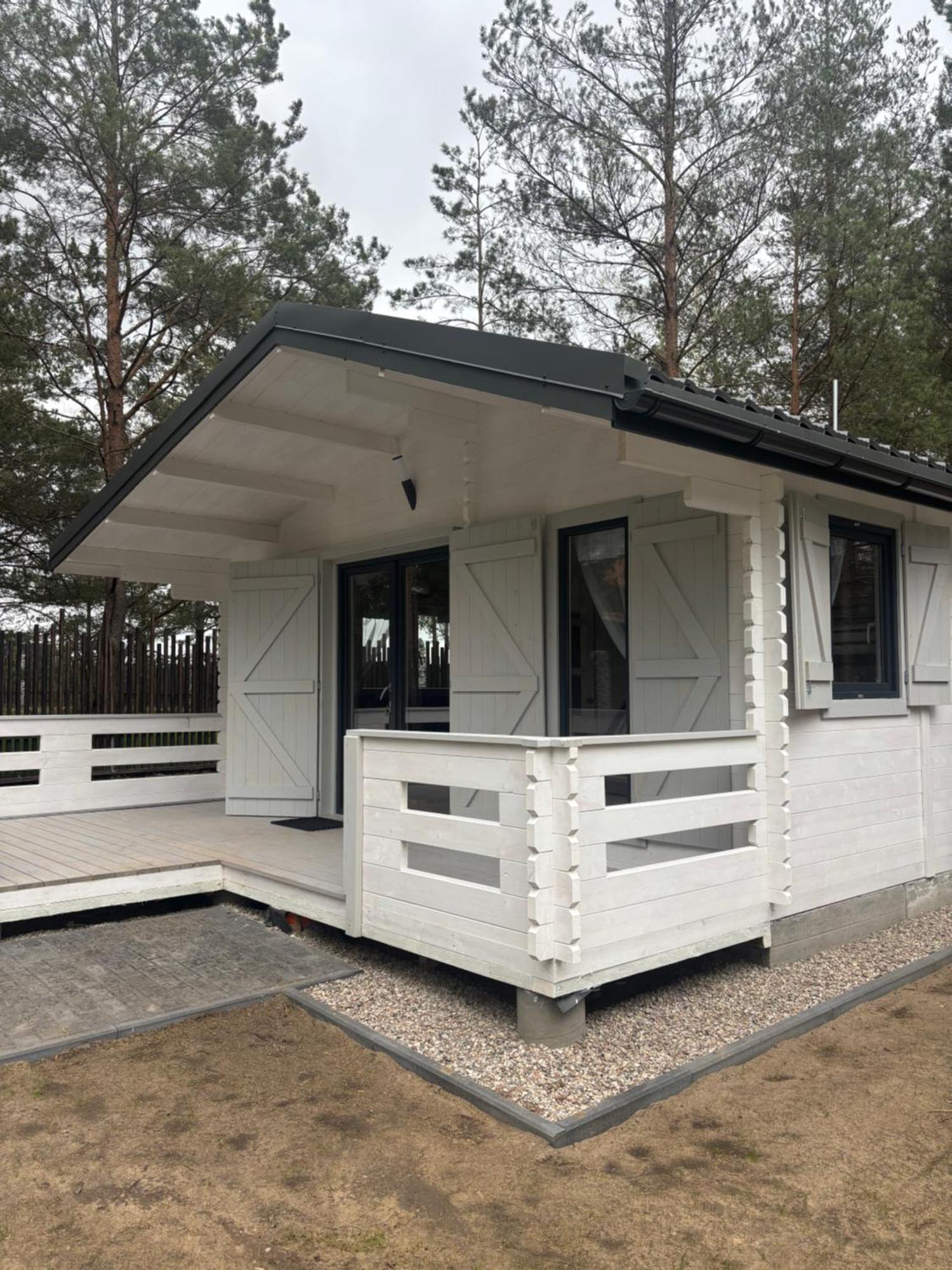 Villa Skrawek Nieba Borsk Extérieur photo