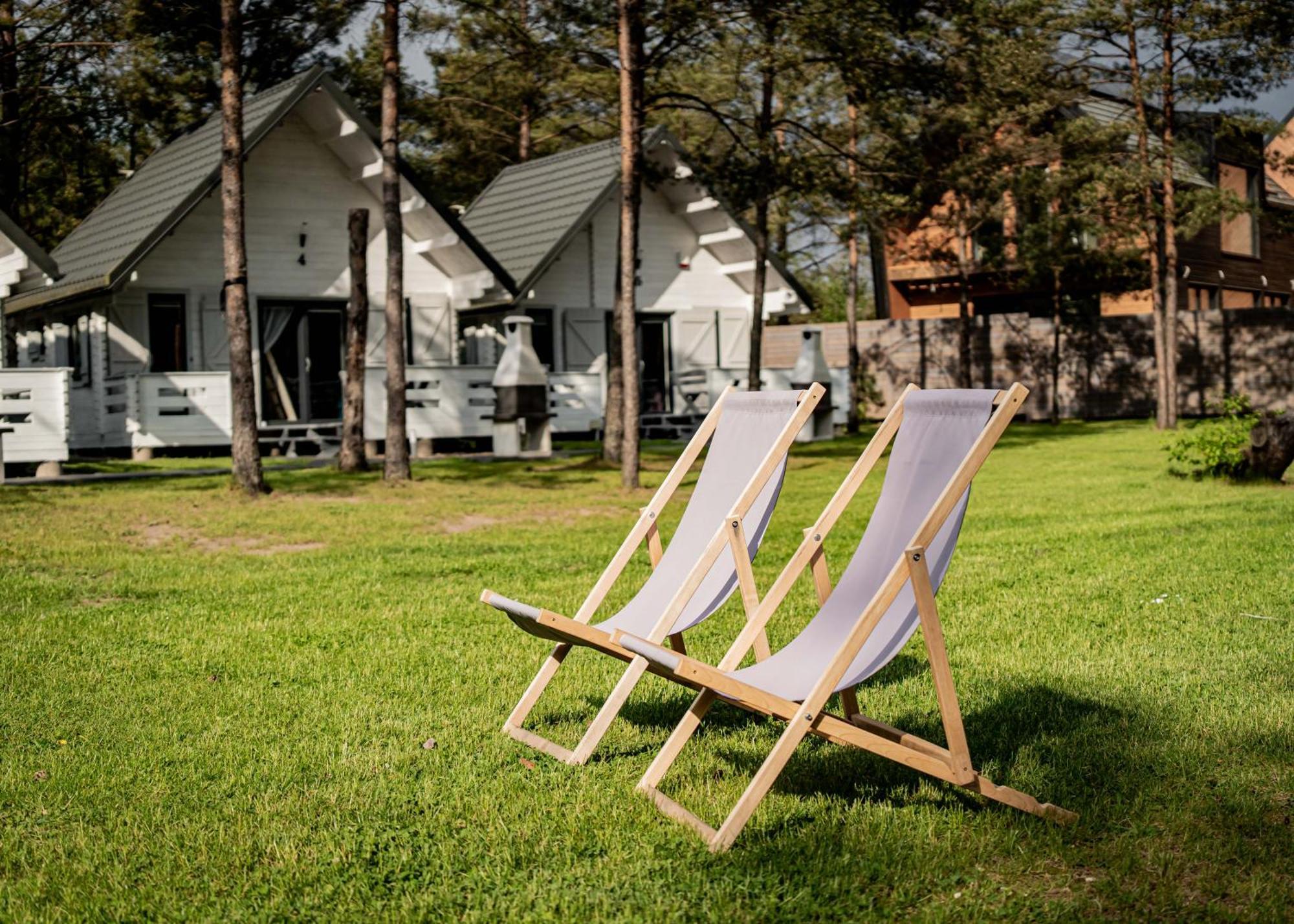 Villa Skrawek Nieba Borsk Extérieur photo