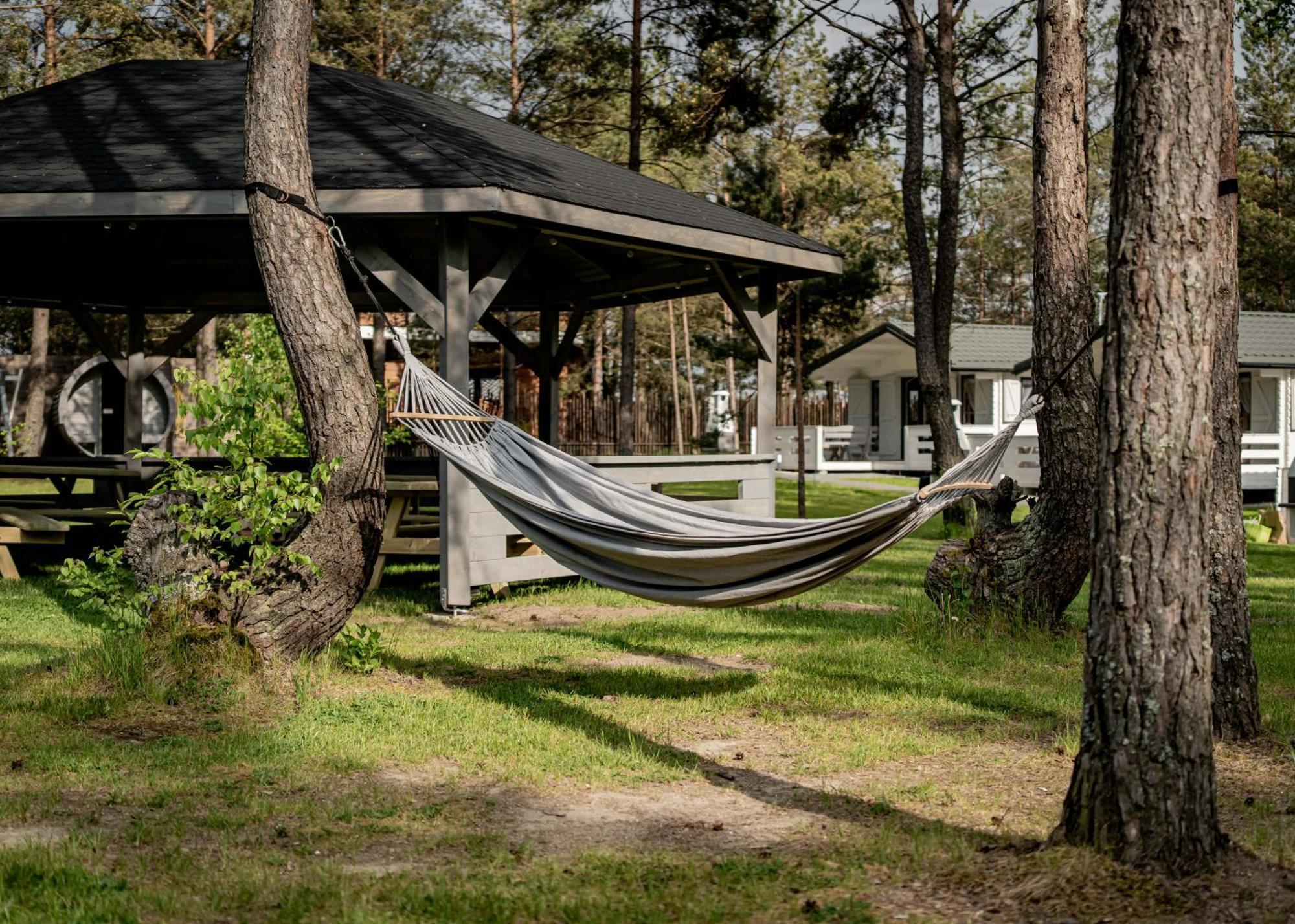 Villa Skrawek Nieba Borsk Extérieur photo